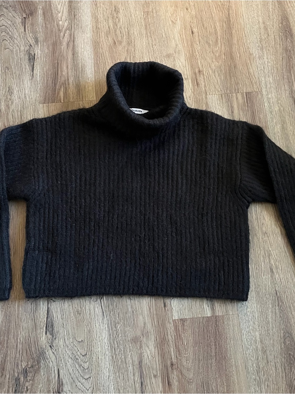 EUC THAKOON Black Ribbed Turtleneck Sweater M